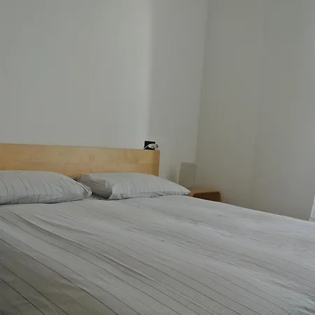 Studio Errepi Carrobbio Apartment